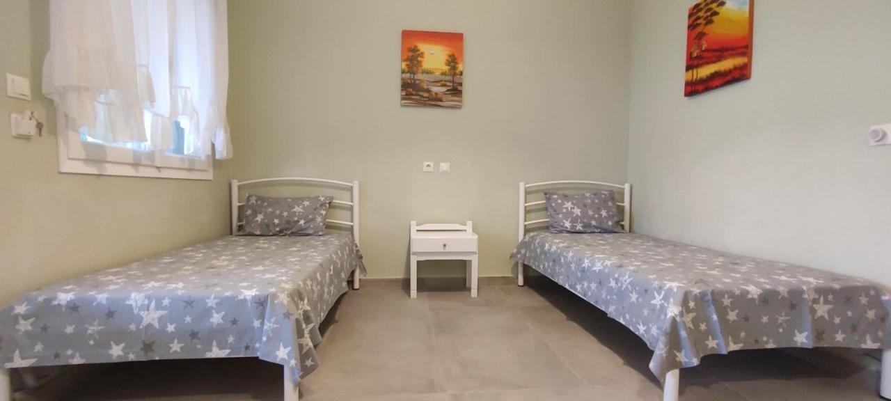 Garlis Apartments Psakoudia Exterior photo